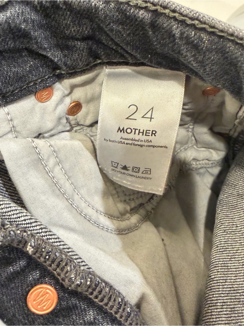 MOTHER High-Rise Wide Leg Jeans - Washed Black NWT - Picture 10 of 10